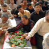 042907_iraq_mourning