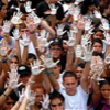 053007_venezuela_crowd