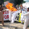 091806_pope_protest_pakista